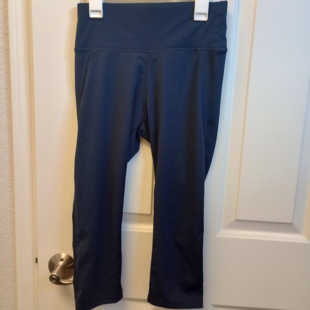 Dark Blue Cropped Leggings